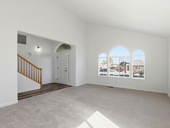 4th image of 1271 Payette Cir