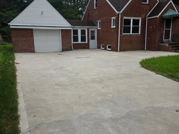 164 Richmond Rd, Richmond Heights, OH 44143