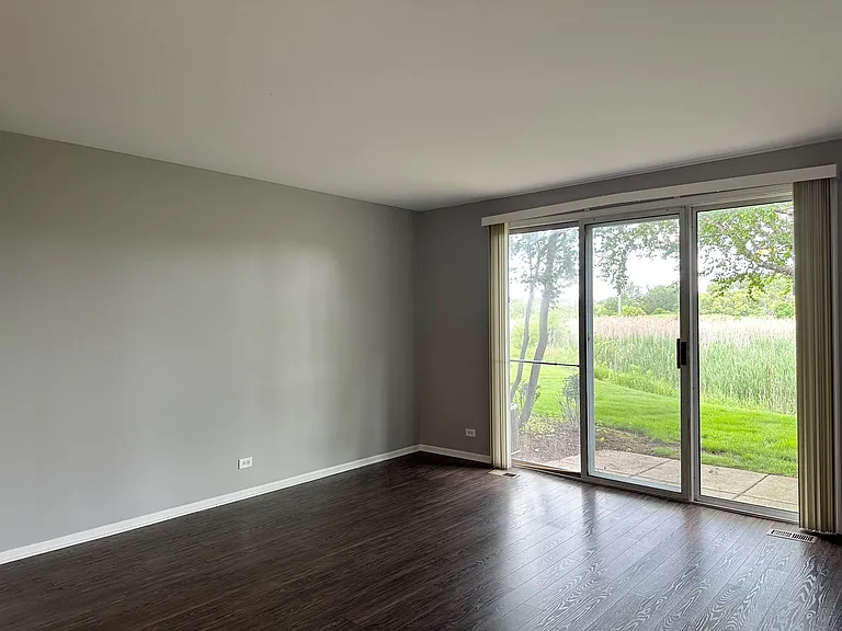 83 Polaris Dr — Photo 8
