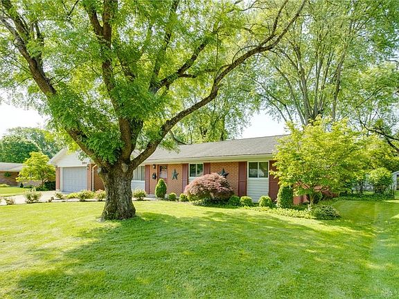 3rd image of 1064 Independence Dr