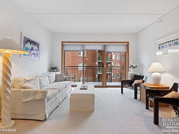 3rd image of 675 Pearson St #1-608
