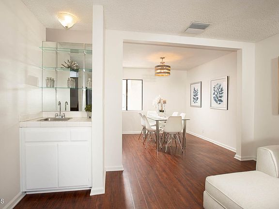 5th image of 639 Ivy St APT 6