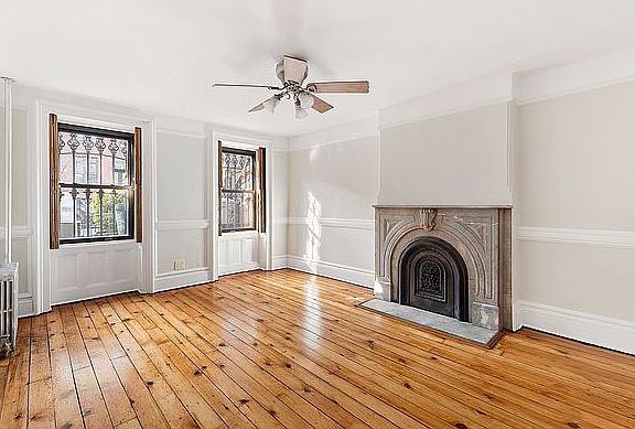 4th image of 355 S 5th St #1