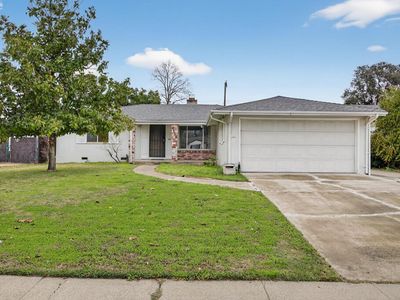 4956 J Pkwy, Sacramento, CA, 95823