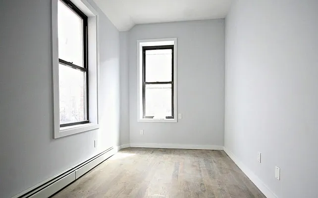 Rented by Rental Solutions Inc | media 3