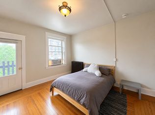 265 W McMillan, Cincinnati, OH 45219
