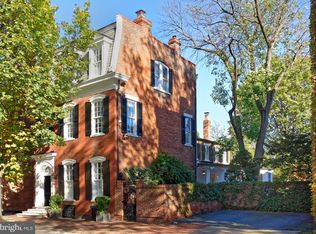 208 S Saint Asaph St, Alexandria, VA 22314