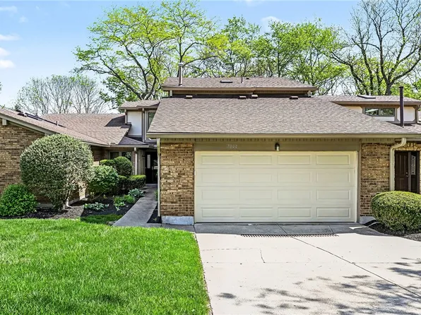 7044 Fallen Oak Trce, Dayton, OH 45459