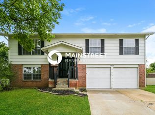 3854 Jeff Dr, Saint Charles, MO 63304