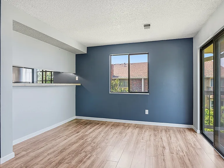 3021 S Ursula Cir #301 — Photo 8