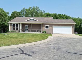 4320 Daffodil Ave SE, Rochester, MN 55904