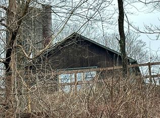 85 Poverty Hollow Rd, Newtown, CT 06470