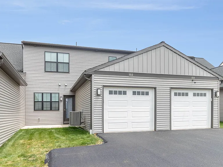 102 Stickley Dr — Photo 24