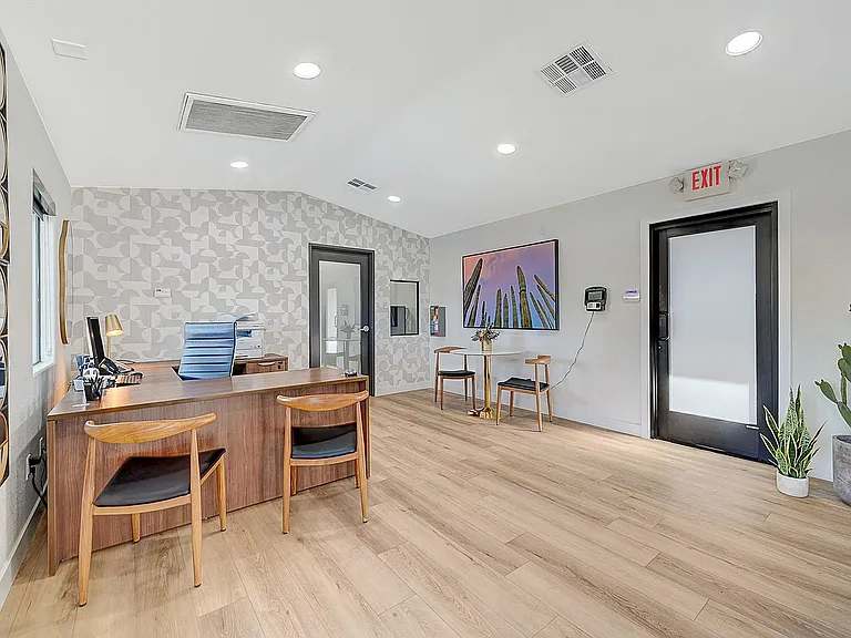BOA-Bolero Apartments — Photo 9