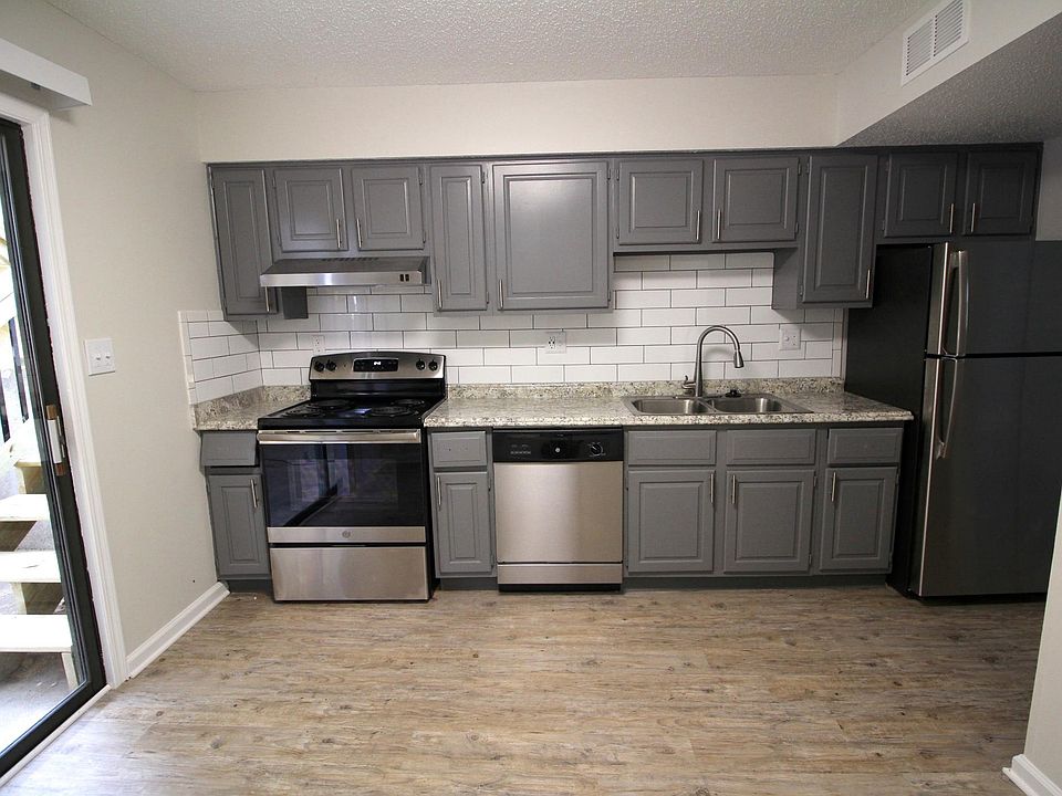 1st image of 3015 Eaton St #2B