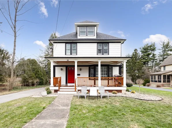 36 Monroe Ave, Pittsford, NY 14534
