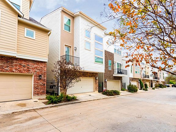4th image of 3831 Harry Wurzbach Rd #8