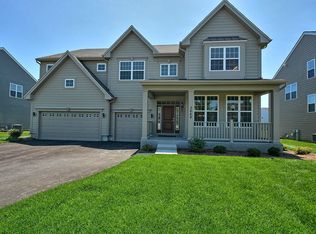 3669 Congressional Pkwy, Elgin, IL 60124