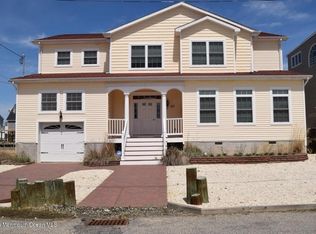 50 Myrtle Dr, Manahawkin, NJ 08050