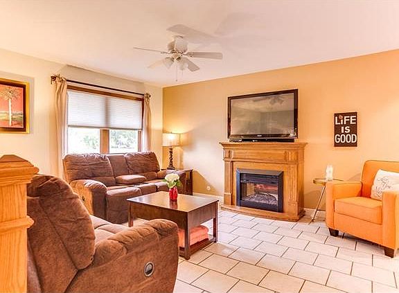 4th image of 3664 Lemay Woods Dr