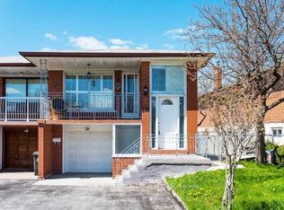 136 Cabana Dr, Toronto, ON M9L 1K9