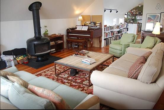 5th image of 3110 Clay St APT 7