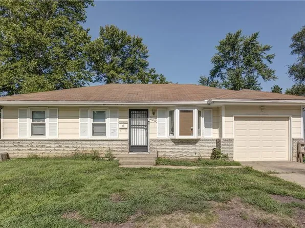 12010 Belmont Ave, Grandview, MO 64030