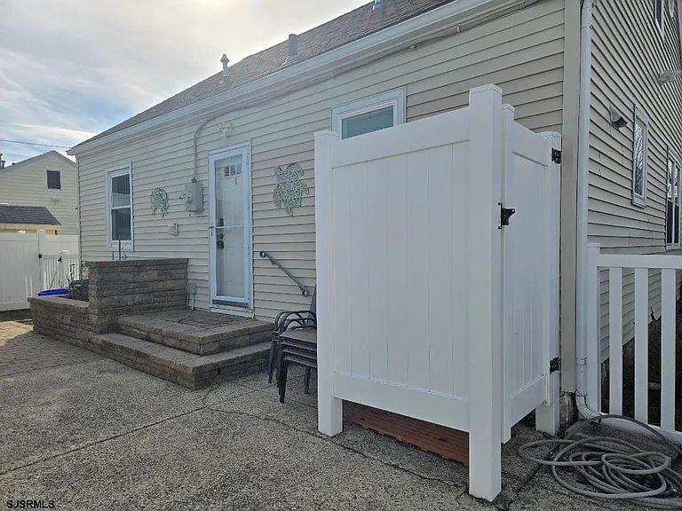 231 N Wyoming Ave — Photo 18