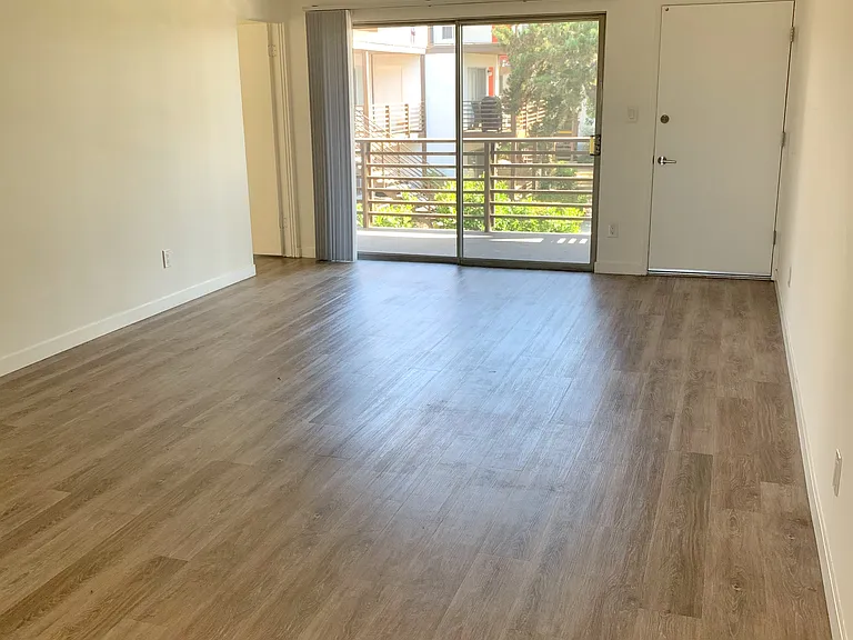 1770 Evergreen St #10 — Photo 6