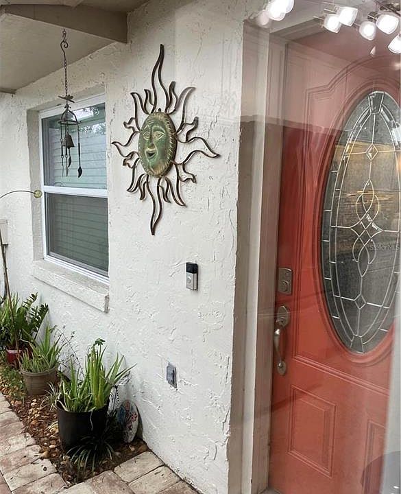 1st image of 1429 Oak Pl APT F