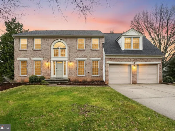 4 Leatherbark Ct, Germantown, MD 20874