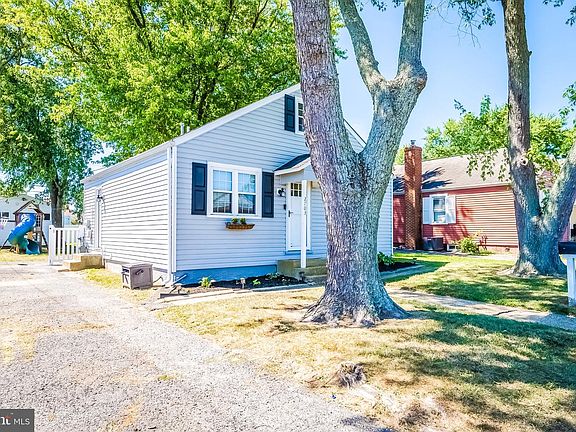 5th image of 2703 McComas Ave