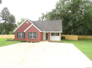 186 Cypress Rd, Deatsville, AL 36022