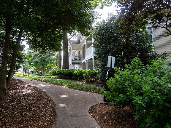 4th image of 2550 Cumberland Blvd #430845