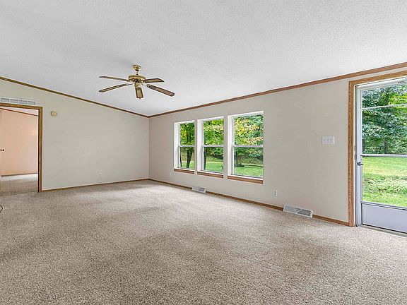 3rd image of 12206 Indian Ln