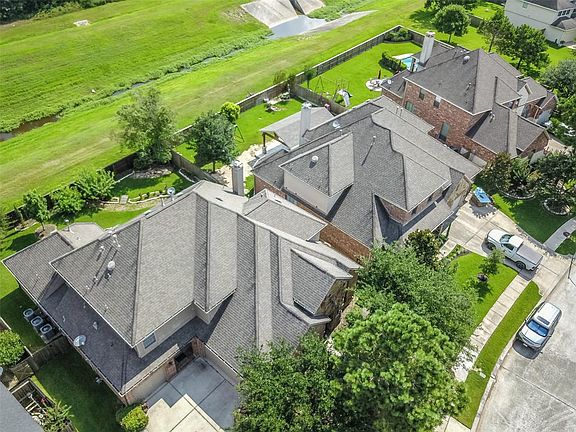 4th image of 12103 Wind Cove Place Ct