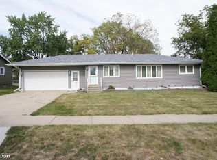 1313 Walnut St, Webster City, IA 50595