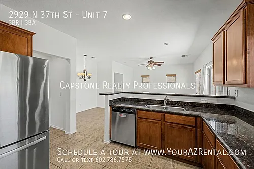 2929 N 37th St Photo 1