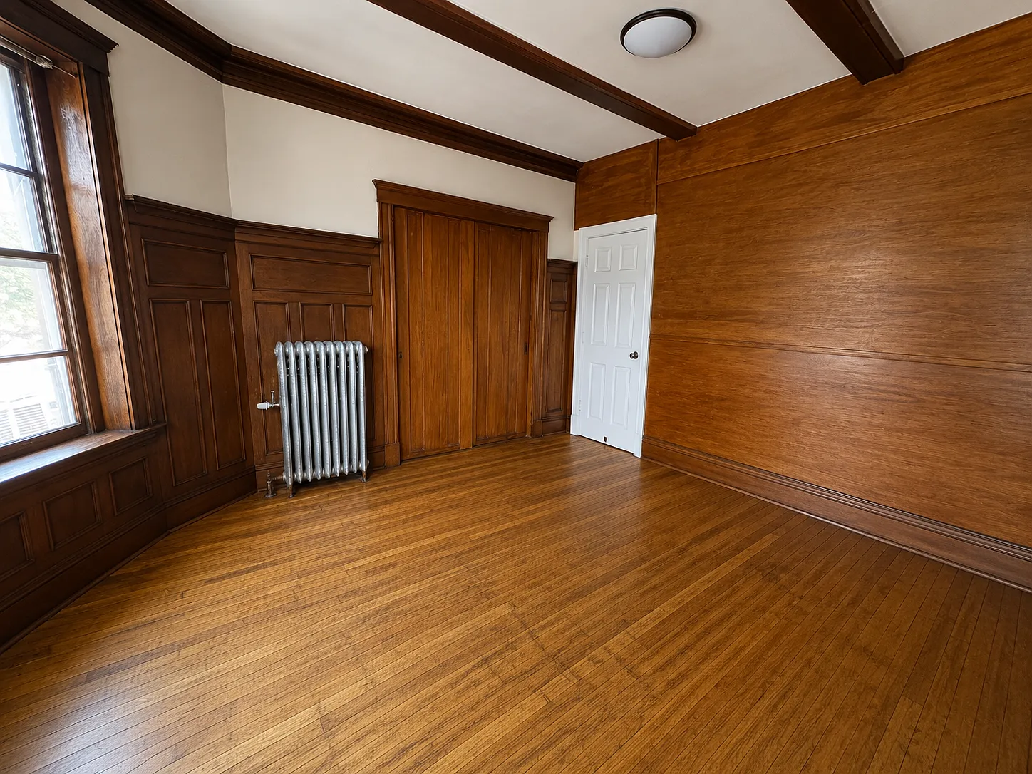 5 bed, 1500 sqft, $4,700 — Photo 4