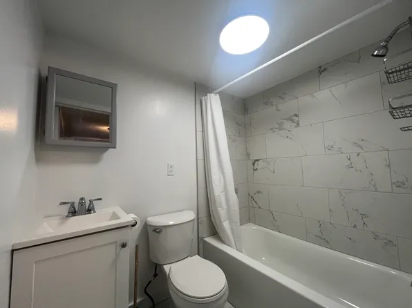 8 Benefit Ter, Worcester, MA