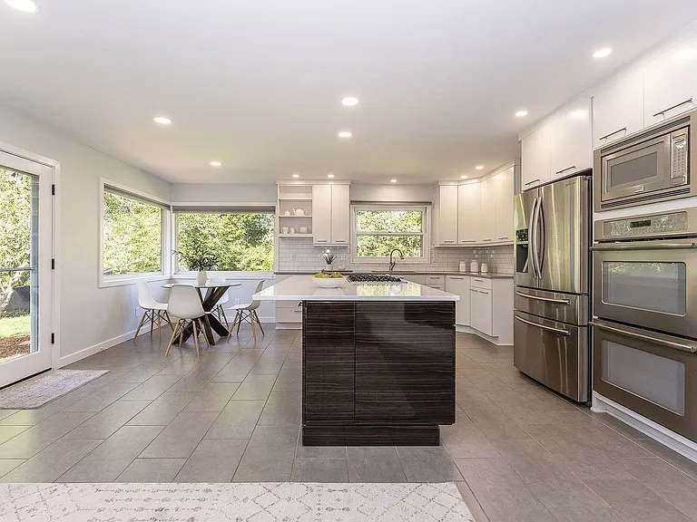 6060 SW Salmon St — Photo 12
