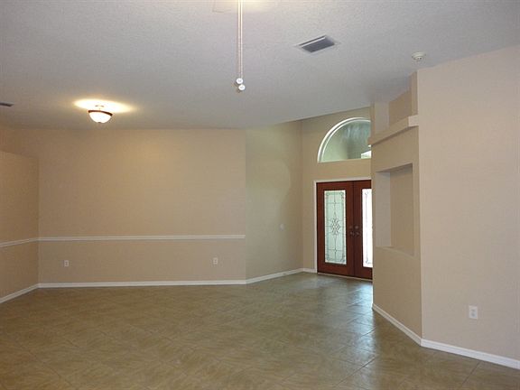 4th image of 2311 Delamere Ct