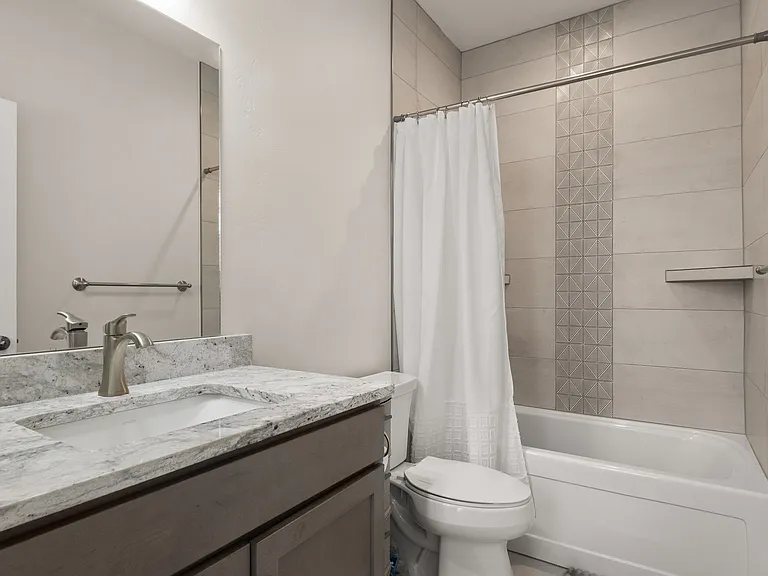 672 Copper Canyon Dr #A — Photo 18