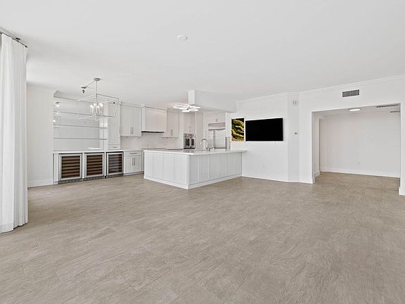 4th image of 1 Beach Club Dr Unit 503