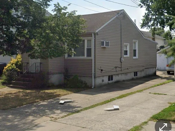 26 Clement Avenue, Elmont, NY 11003