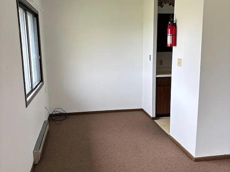 209 Estelle St #C4 — Photo 7