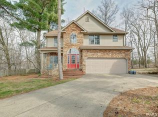 1219 S Weatherstone Ln, Bloomington, IN