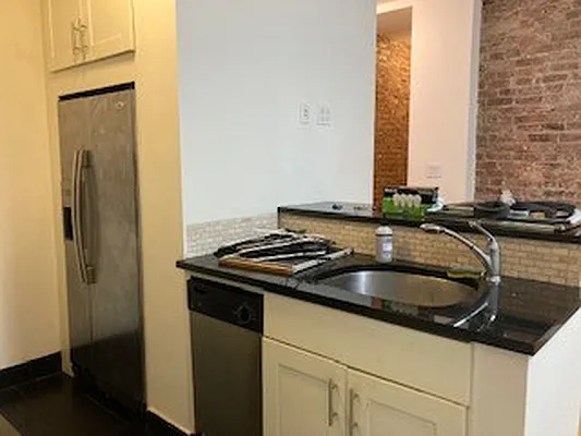 Rented by Brown Harris Stevens | media 8