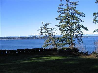 Unbelievable views west looking over Hartstene, Treasure and Stretch Islands and the gorgeous Olympi