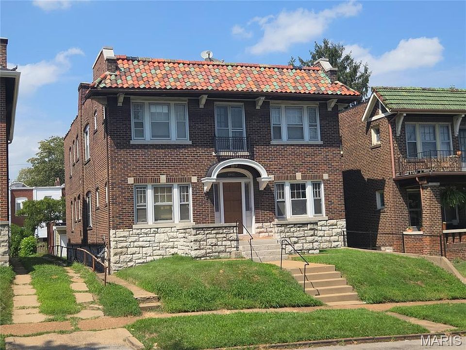 1st image of 4943 Winona Ave